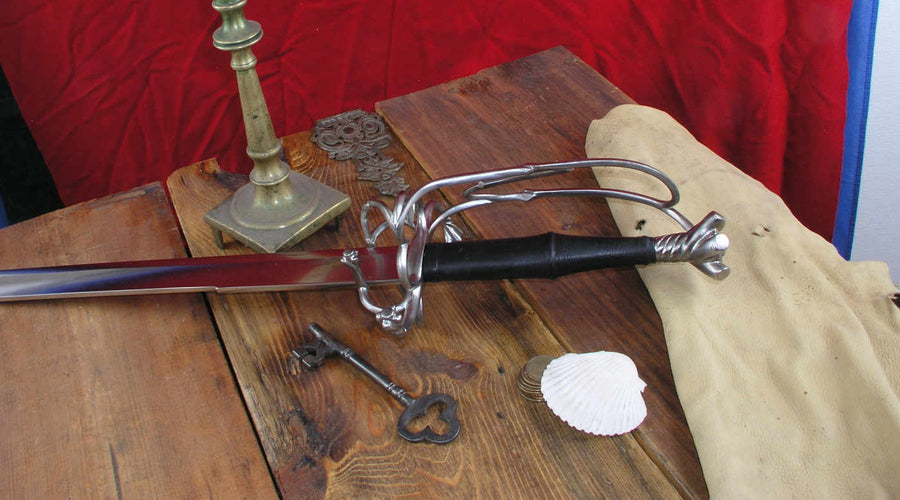 Complex-hilted Longswords