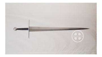 New Arms and Armor Leeds Castle Sword and free sword giveaway!