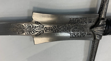 Examining real historical training swords from the Metropolitan Museum