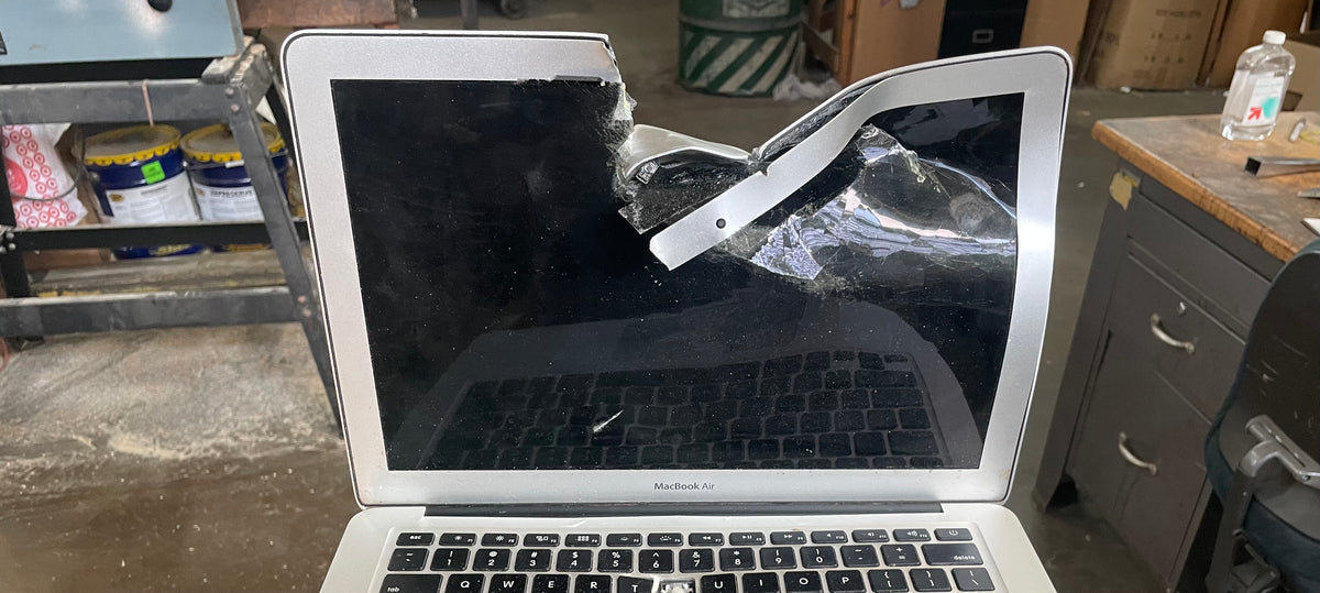 Mac Computer Bombs Macbook vs. Sword: Computer Destruction – Arms & Armor