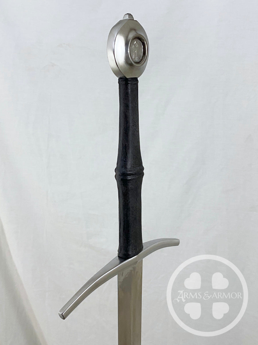 Longsword Type XVIII with waisted black grip