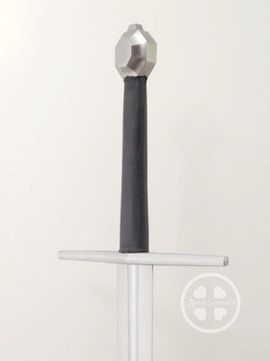 12th Century sword type XIIa blade with a fuller and hex shaped pommel and straight guard, good cutter.