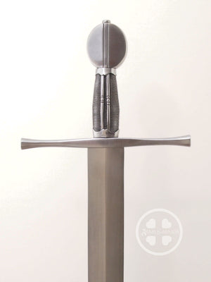 Medieval one handed sword with Oakeshott type XVIII blade #191 with wire bound grip, unique wheel pommel and great cutting blade #191.