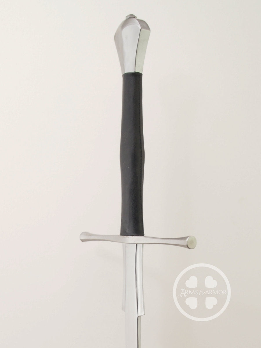 Fechterspiel longsword training feder designed from original trainers of the period 3 quarter view #203 customizable fishtail pommel.